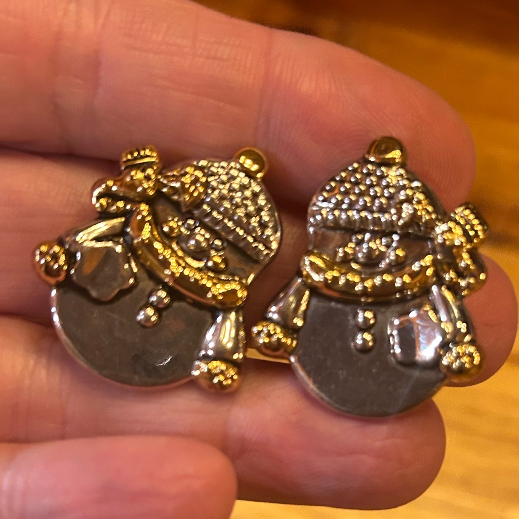 Vintage Signed Best Brand Snowman Clip-On Earrings 6$